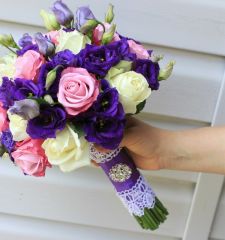 Яркие свадебные букеты