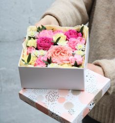 Коробка с цветами Улыбка