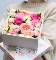 Коробка с цветами Улыбка